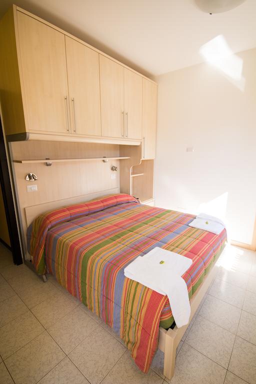 Hotel Del Mera Sorico Quarto foto